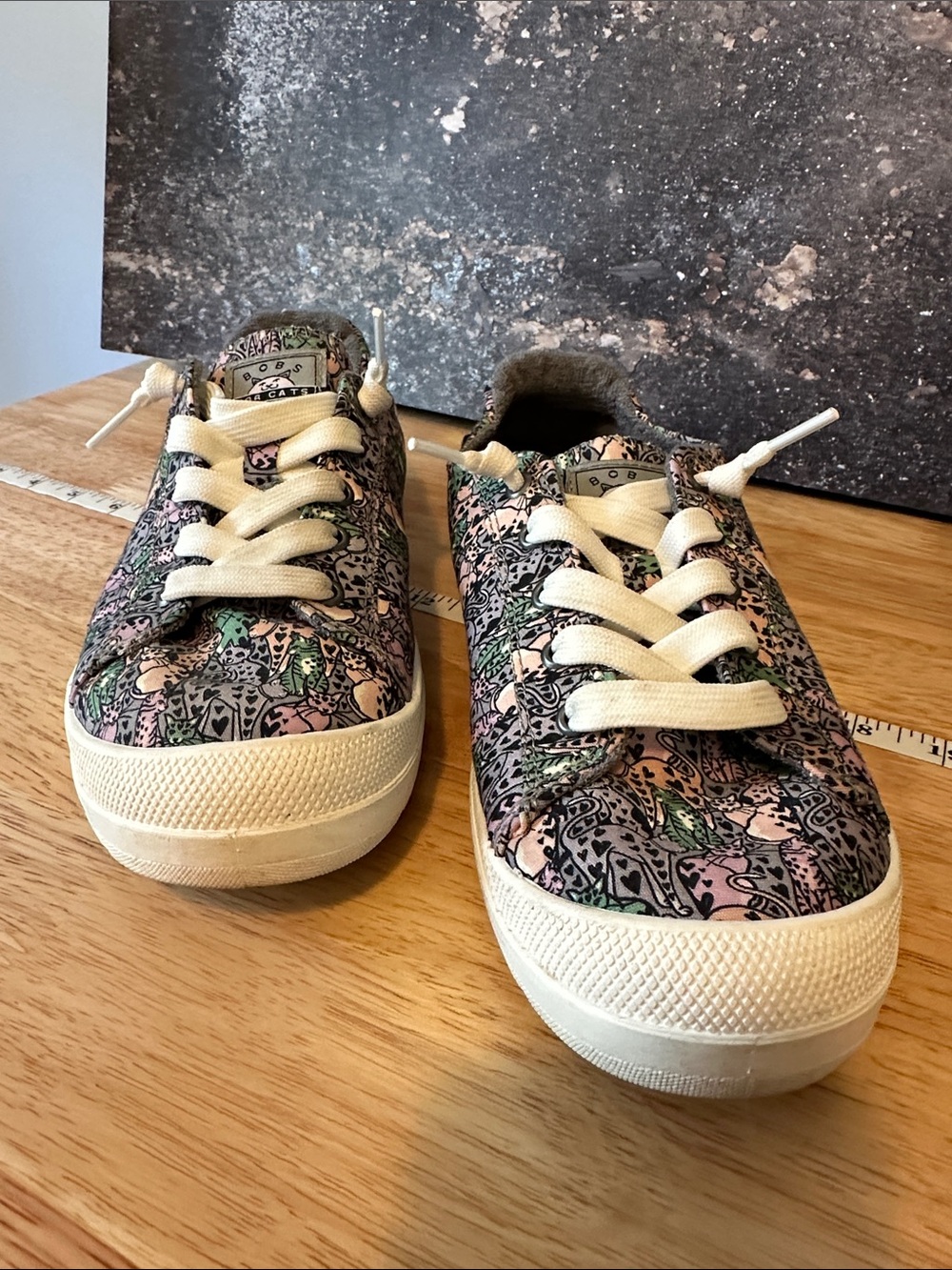 BOBS from Skechers Floral Low-Top Sneakers in Pink, Green and Cream